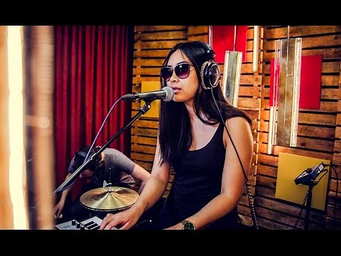 Wanthanee - Daydream (Wallace Collection cover) (live)