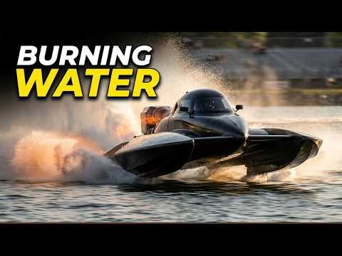 How Hydroplane Race Boats Survive 200+ MPH on Water