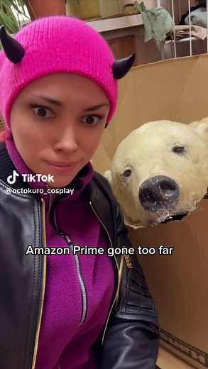 Unexpected Polar Bear Taxidermy Surprise