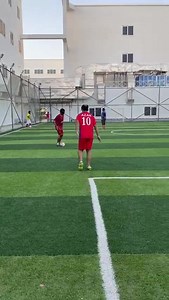 The Oman Blind Football National Team return to training with new head coach Asaad Saif after a year long absence! #BlindFootball 🇴🇲⚽️ Video Description: Player dribbles and stops the ball twice as he goes into a 1v1 duel. He then flicks the ball in the air and runs after it. Asian Paralympic Committee | IBSA Blind Football