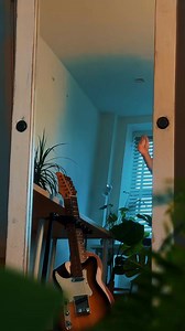 14M views · 1.6K reactions | Unlock Suno’s best features with the Pro Plan: ✅ Up to 2,000 songs per month ✅ Commercial usage rights ✅ Upload up to 8 min of audio ✅ Faster processing with priority queue ✅ Early access to new features Go premium today & create without limits. | Suno | Facebook