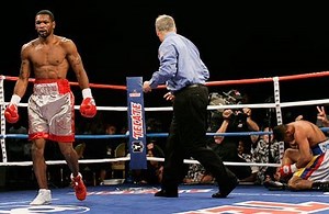 582K views · 939 reactions | On This Day in 2008...   CRAZY first round KNOCKOUT❗️  Kendall Holt regained the WBO super lightweight title with a wild first round knockout of Ricardo Torres in Las Vegas.  Dropped twice in the opening minute, Holt would rally in dramatic fashion to score a stunning, come-from-behind stoppage.  Whenever you bet, Betfred  #Boxing | Boxing Social | Facebook