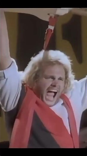 Michael Anthony (Van Halen) Eccentric bass performance fyp #shorts #vanhalen #michaelanthony #bass