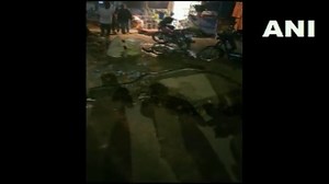 #WATCH | Lucknow, Uttar Pradesh: On November 24 late night a python was found near the Kapurthala intersection in the Aliganj police station area. #Lucknow #UttarPradesh #Python VC: ANI | TIMES NOW