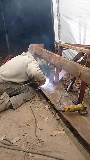 Fixing up this old box grader to use on my land. A Tree had grown through the crack between the sheet metal and the angle iron forcing the welds to split! #farming #tractor #welding #projects | A Doods Life