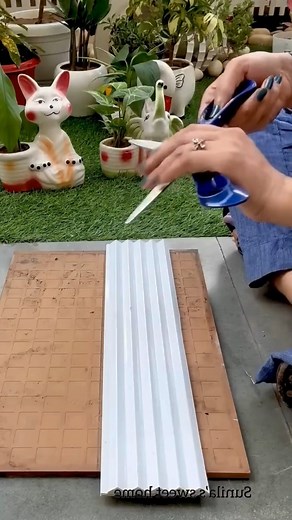 2.5K views | Turn small spaces into functional corners with this DIY Hanging Rack! Perfect for plants, tools, or decor — easy, affordable, and fun to make. 懶 #easydecor #verticalgardening #trick #tilecutting #artedcraft | Quaint Quilt Quarters | Facebook