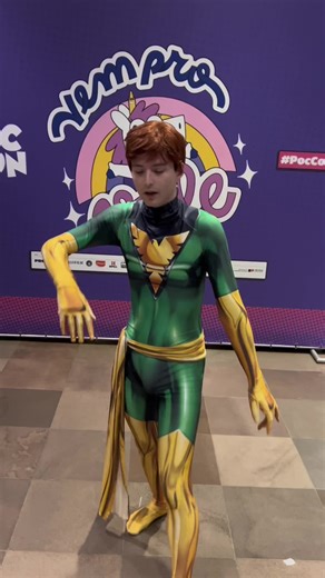 Marvel Cosplay: Jean Grey como Fênix