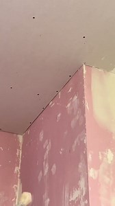 29_Coller une bande d’angle avec une brosse #angle #placo #plaquiste #astuce #fyp #ptp #contruction #bushcraft #buildahouse #bushcrafting #fypシ #fyp #viral #Amazing | Flotuto