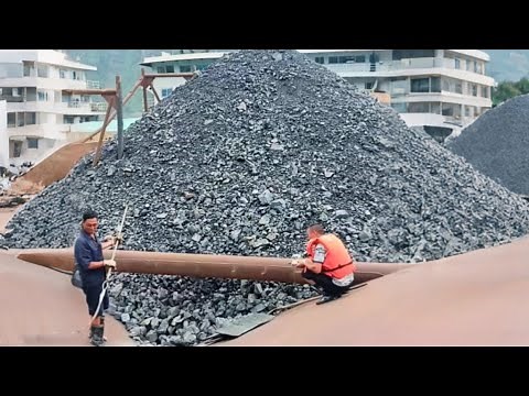 Barge Unloading 4550 Tons of Iron Ore - Full Video from Start to Finish - Empty Barge
