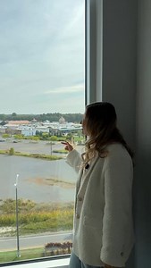 163 reactions · 71 comments | Notre coup de cœur de la semaine : l’unité 832✨懶 Un magnifique 3 1/2 au penthouse à 2025$ par mois, offrant de hauts plafonds, un foyer électrique et une foule d’inclusions! Contactez-nous pour venir visiter ce condo. #7senscondoslocatifscitémirabel #invrj #condo #7sens #mirabel #condoforrent #citémirabel #investissementrayjunior | 7 Sens Condos Locatifs Cité Mirabel | Facebook