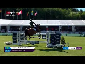 Reiter Stephan Barcha stürzt am CSIO St.Gallen