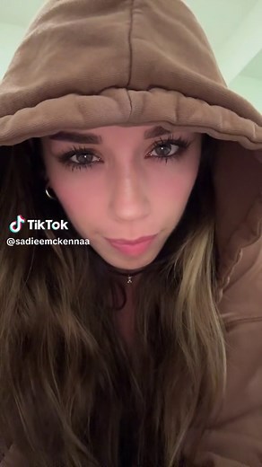 Mesmerizing Eyes of Sadie McKenna - A Visual Delight