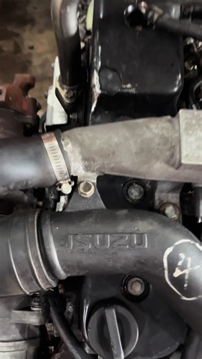 Looking for an Isuzu engine? At HEG, we’ve got Isuzu 2.8 4JB1 engines ready to go and priced to move. 📦 Stock available now ✅ Quality checked 🚚 Ready for collection or delivery Don’t wait — secure yours today from Home of Engines and Gearboxes. 📞WhatsApp us now: 068 539 3212! #Isuzu #Engines #AutoParts