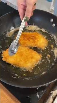 Easy-to-make appetizer, simple to prepare: Fried Chicken with Creamy Lemon Sauce. You have to try...