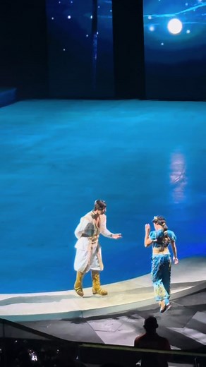 #DisneyOnIce Awakens a Whole New World with Aladdin & Jasmine