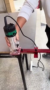 Suteng 4 in 1 Router Milling Groove Bracket, Milling Router Guide, Router Circle Cutter Jig For Cutting Routing Small & Large Circles, Trimmer Router Base, Multifunctional Router Tool for Woodworking