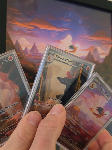 🔥 The Charizard Evolution Extended Art Display 🔥 From Charmander to Charizard, the full evolution line brought together in one epic extended art piece. A must-have centerpiece for any Pokémon collector. 👉 Visit the link in my bio to check it out! #charizard #pokemon #gemmintgallery #pokemon151