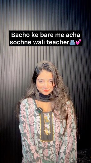 Kya naam du esi teacher ko💕#angle #ytshorts #shortsfeed #foryourpage #ytshortsviral #explorepage