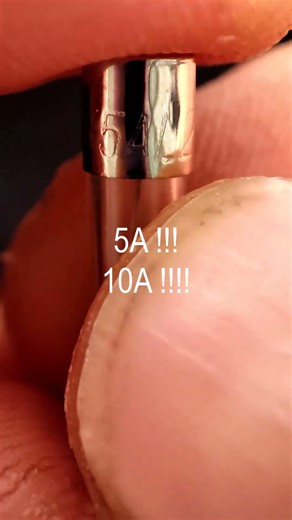 Fake Fuse?! 🔥 One Side 10A, Other Side 5A! #Shorts