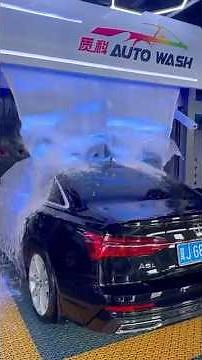 Fully automatic car washing machine, 24-hour unmanned car washing, is in the process