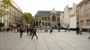 Time Lapse of Plaza Outside the George Pompidou Center - Paris France