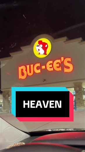 Exploring Bucky's: Snacks and Sights