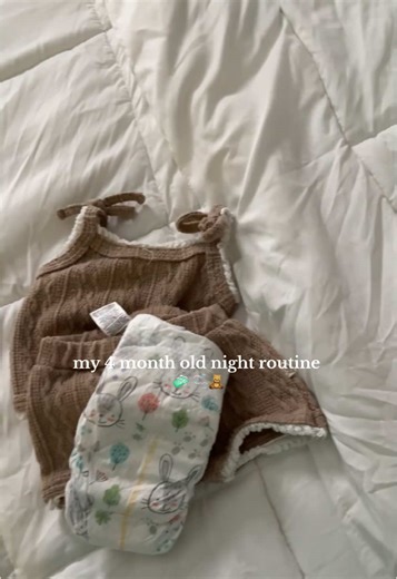 night routine #fypシ゚viral #contentcreator #momsoftiktok #otdd #pov #fypシ゚viral #brayanandyanis #4monthsold #dating #home #dayinmylife #dayinmylifevlogs