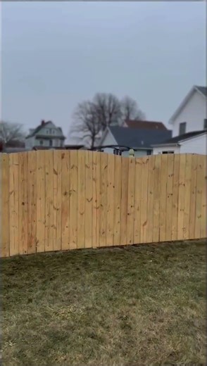 New Wooden Fence Completely Changes This Yard #fence #upgrade #satisfying