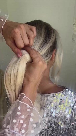 Super easy bun tutorial 🥰 | Ulyana Aster