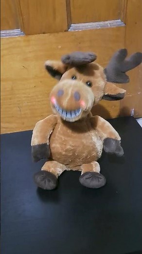 Dandee Dancing Reindeer