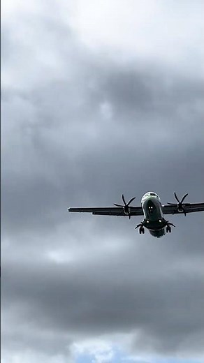 ATR 72-600 Turboprop Incredible Close Landing at Lanzarote Airport ACE #aviationlovers