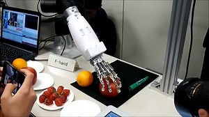 人間の手を徹底的に模倣して生まれたロボットハンド