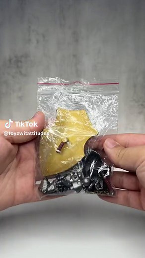 Unboxing Mythic Legions Valiant Knight. Been behind so many videos but eventually i will get to all of the figures I’ve gotten from 2023 up to current! #fantasy #knight #armor #castle #gameofthrones #actionfigures #toyreview #toyunboxing #unboxing #review #toyphotography #mythic #Splice