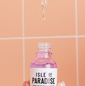 How To Apply: Self-Tanning Drops | Isle of Paradise