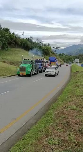 Oversized Load Transportation: Trucks on the Highway