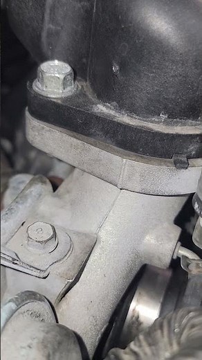 How to Use a Smoke Machine for Vacuum Leaks | ANCEL S100 EVAP Smoke Machine Leak Tester | #Shorts