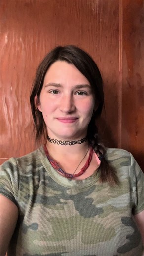 After a long time of rain and I talking about it I’m going to try out a QNA #birdbrown #bird #rainbrown #rain #beyourself #loveyourself #tomboy #washington #alaska #alaskan #alaskangirl #cameo #catlady #billybrown #qna