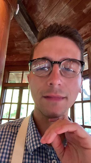 #server #serverlife #waiter #customerservice #restaurant