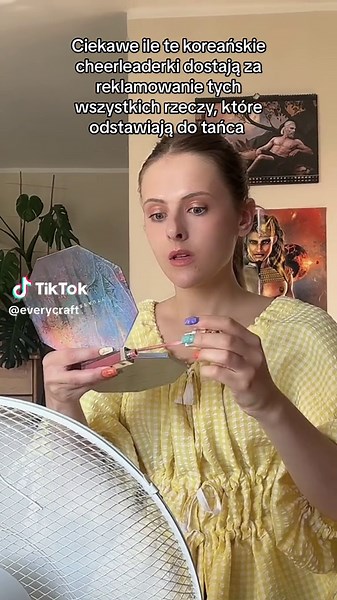 Unique Korean Cheerleaders Dance Performance