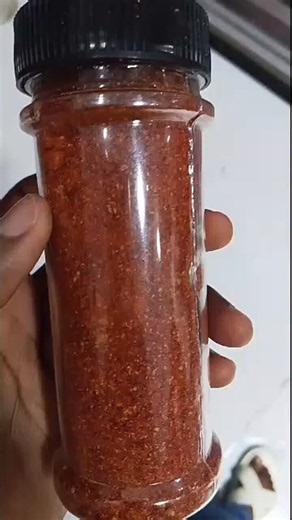 PARTNERSHIP OPPORTUNITY: EXCLUSIVE DISTRIBUTION PARTNER FOR PREMIUM 100% PURE HABANERO PEPPER POWDERWe at @staples_veggies (SVL) are seeking strategic distribution partners (individuals or companies) with proven reach in the FMCG sector — locally in Nigeria and/or internationally — to drive the market expansion of our flagship product: 100% Pure Hot Super Habanero Pepper Powder.About the Product:Our premium habanero pepper powder is made from carefully selected, sun-ripened habanero peppers with