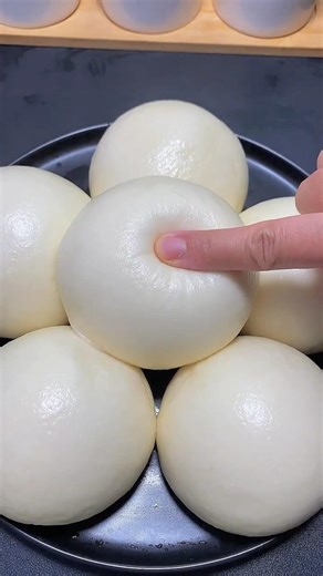 4 ingredients. Easy and delicious bread/buns recipe. How to make bread without oven. Simple and fast