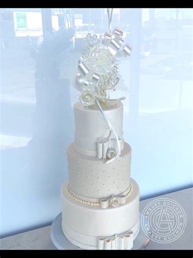 Easy Sugar Work Techniques for Wedding Cake Toppers