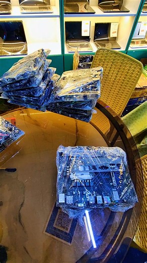 Mother Boardလေးတွေ ရောက်ထားပါတယ်ရှင်😍📦 ​လူကြိုက်များတဲ့ Brand တွေဖြစ်တဲ့ ASUS, MSI, Gigabyte နဲ့ တခြား Brand စုံလင်စွာ ရောက်ရှိနေပါပြီ။ Model တစ်ခုချင်းစီရဲ့ အသေးစိတ် Specs တွေနဲ့ ဈေးနှုန်းတွေကို တစ်ခုချင်းစီ သေချာထပ်တင်ပေးသွားပါမယ်ရှင်😍😍 #pmcomputer #ygn #motherboard