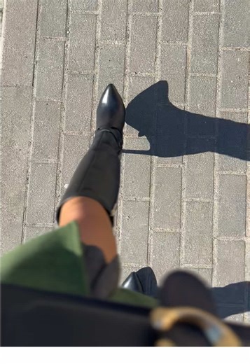 Spring vibes 🌸 #spring #boots #leather #asmr #heels