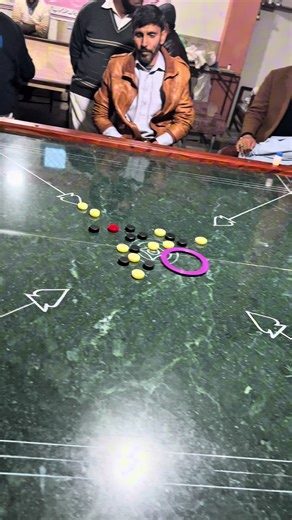 Unbelievable Carrom Tricks by Master Player