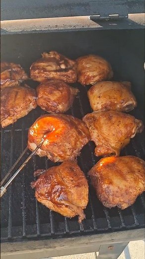 Juicy Traeger Chicken Thighs | Easy Pellet Smoker BBQ!