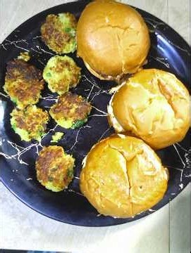 veg burger recipe.Ghar par kaise banaye veg burger
