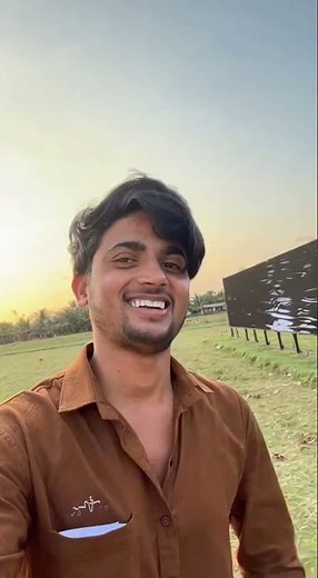 Omg 🤯 my field a very big its hight is 50m long and 4 feet is tv is shown by mee