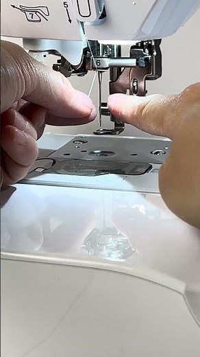 How to set up embroidery machine thread on Brother PE800 #embroidery #pe800