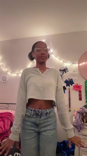 S (@sexycarmelbaddie)’s videos with original sound - ️